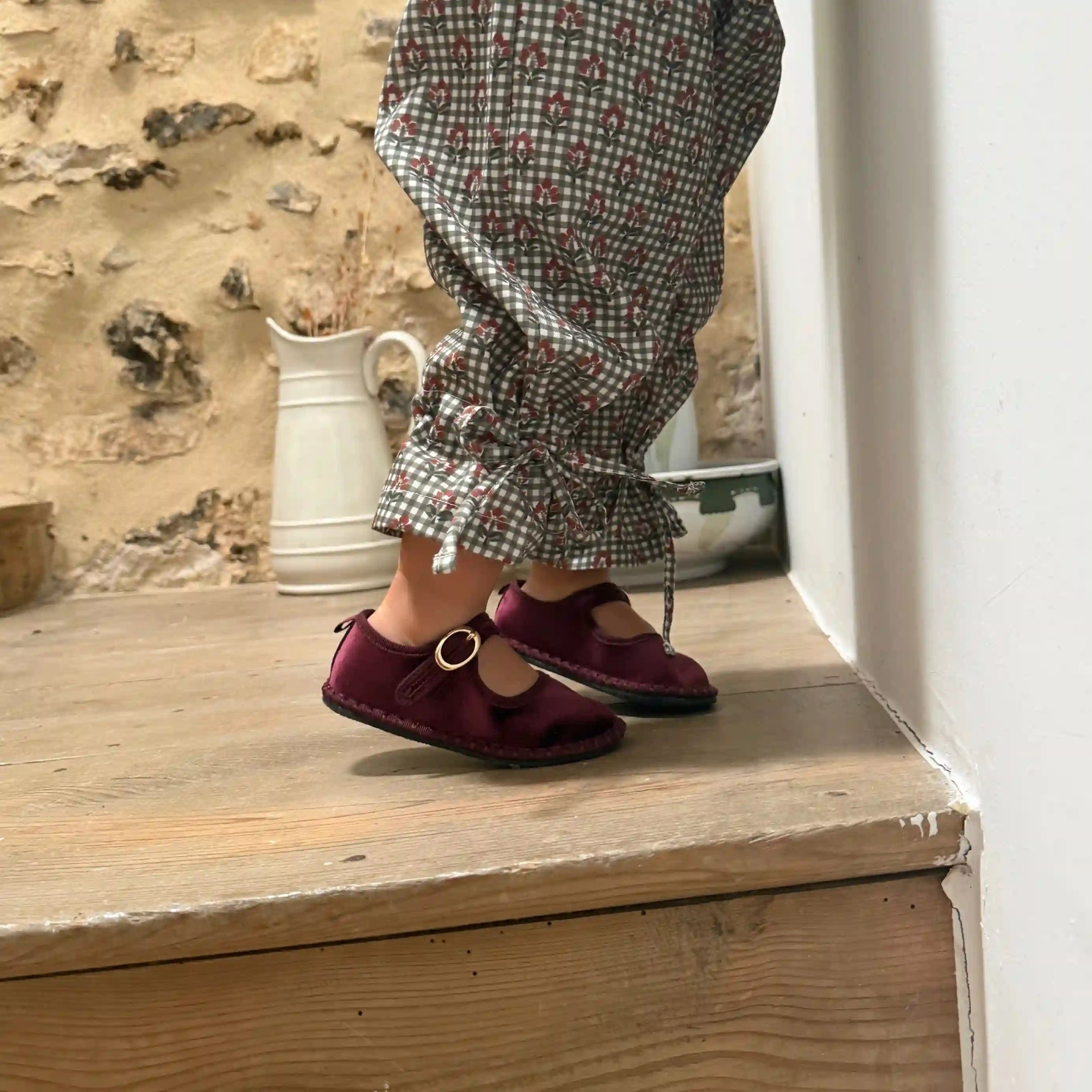 Pantalón lazada tobillo vichy flor