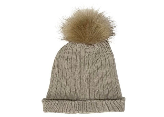 Gorro punto verde empolvado